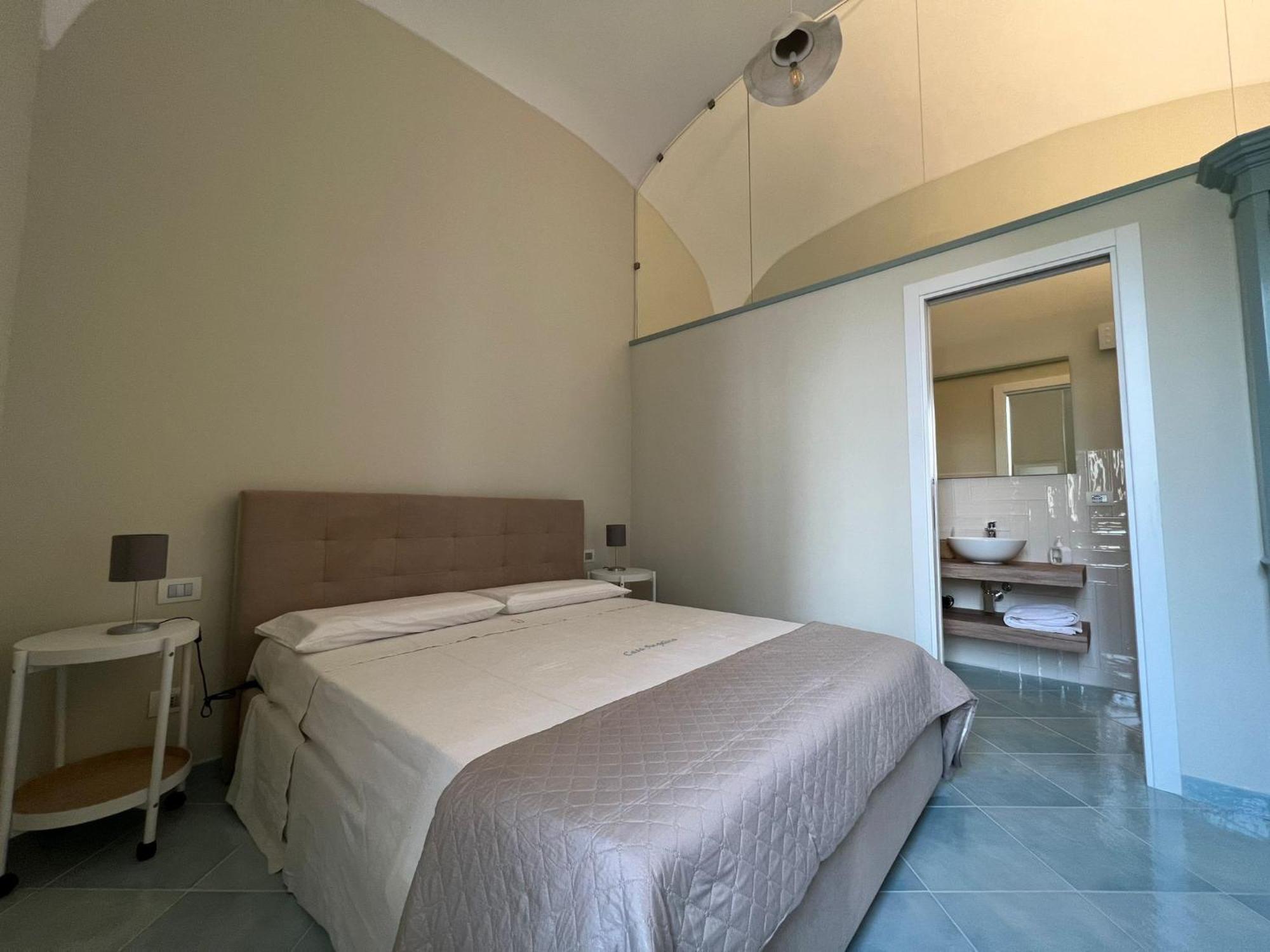 Palazzo Palumbo Hotel Procida Exterior photo